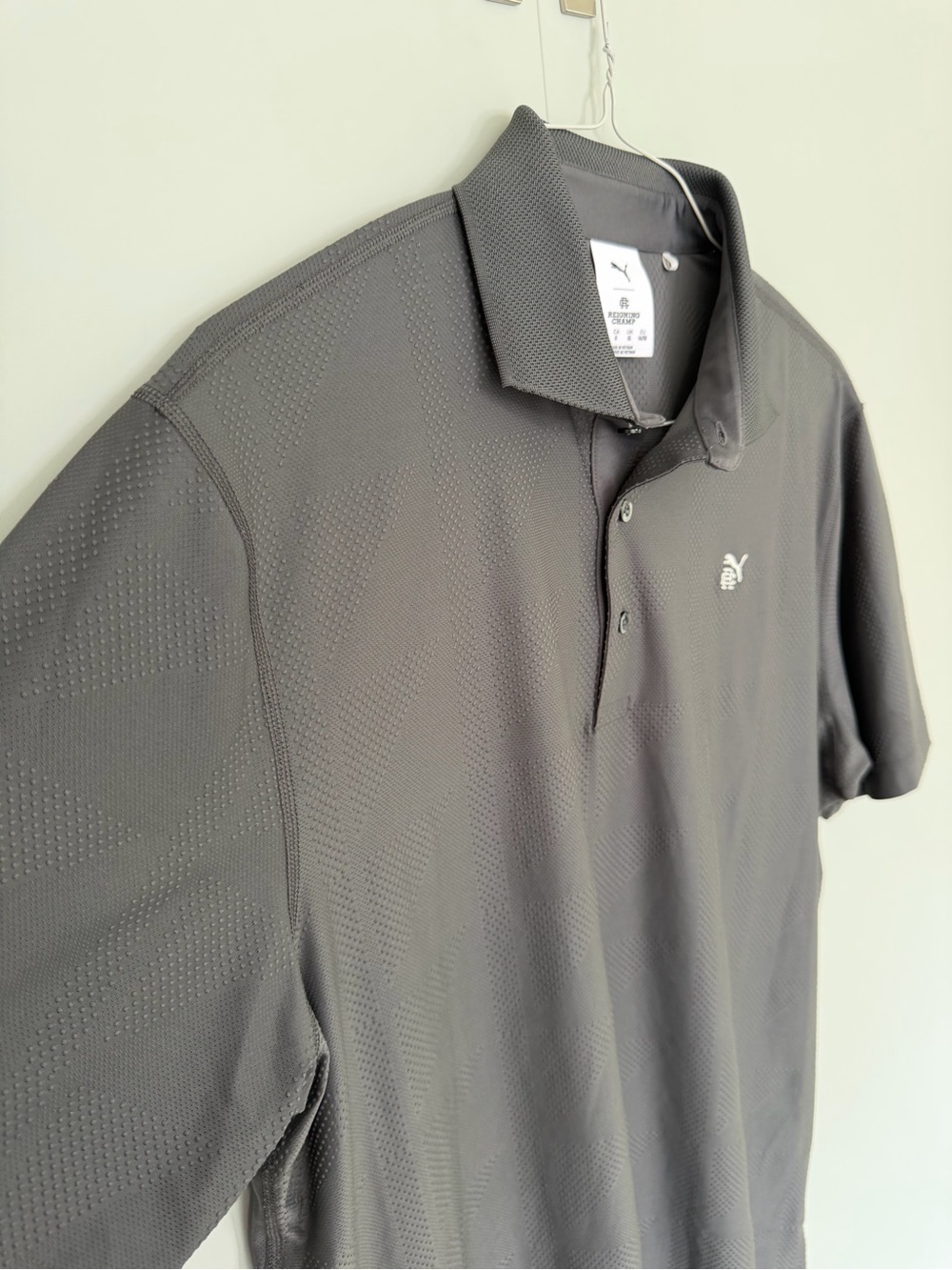 PUMA x Reigning Champ Men’s MATTR Jacquard Polo Shirt in Dusky Gray - Picture 4 of 8